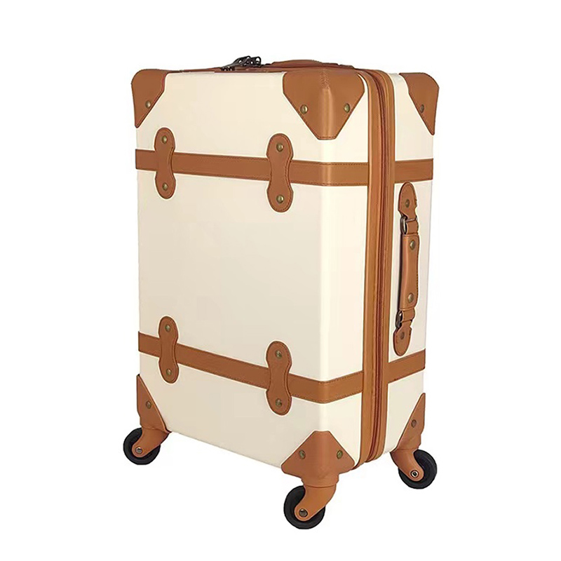 https://www.dwluggage.com/women-luxury-vintage-trunk-luggage-leather-carry-on-suitcase-product/