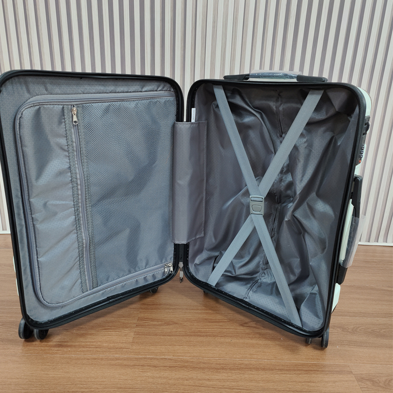 3 Piece luggage sets with front 2 strong carry handle (1)
